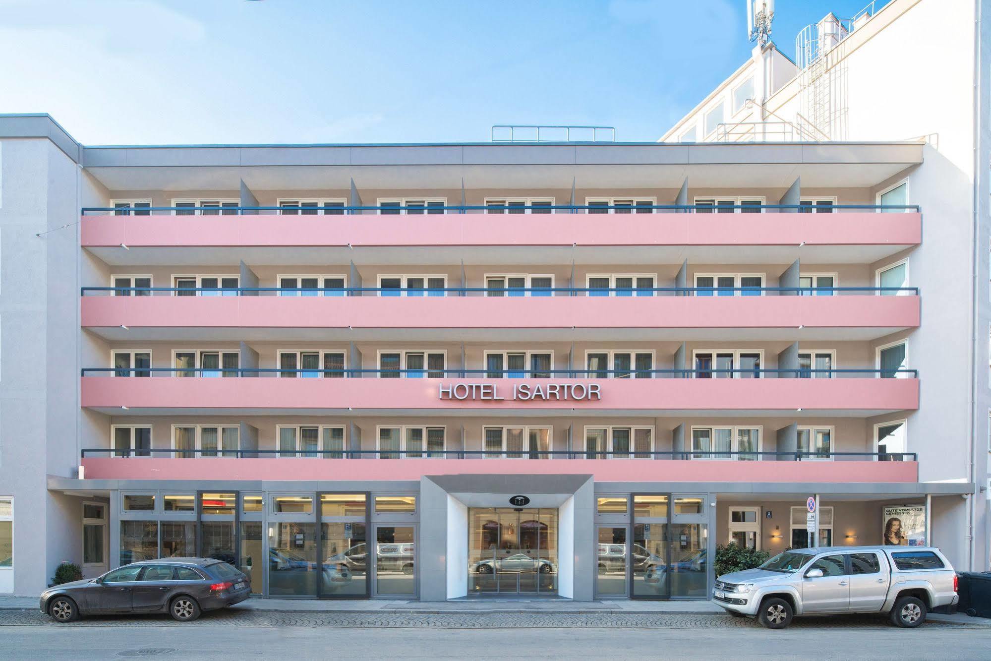Hotel Isartor 3*